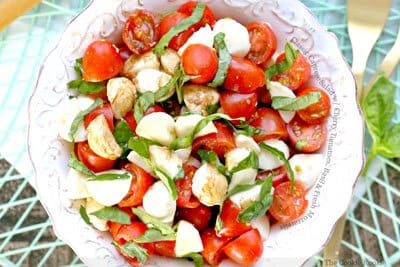 classic-caprese-salad