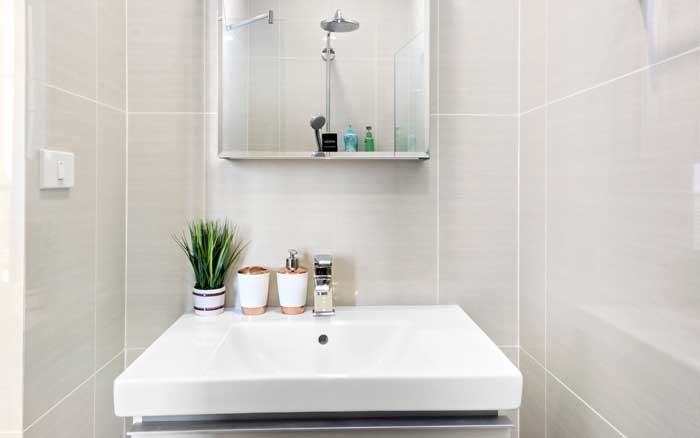 Design tips for your small bathroom
