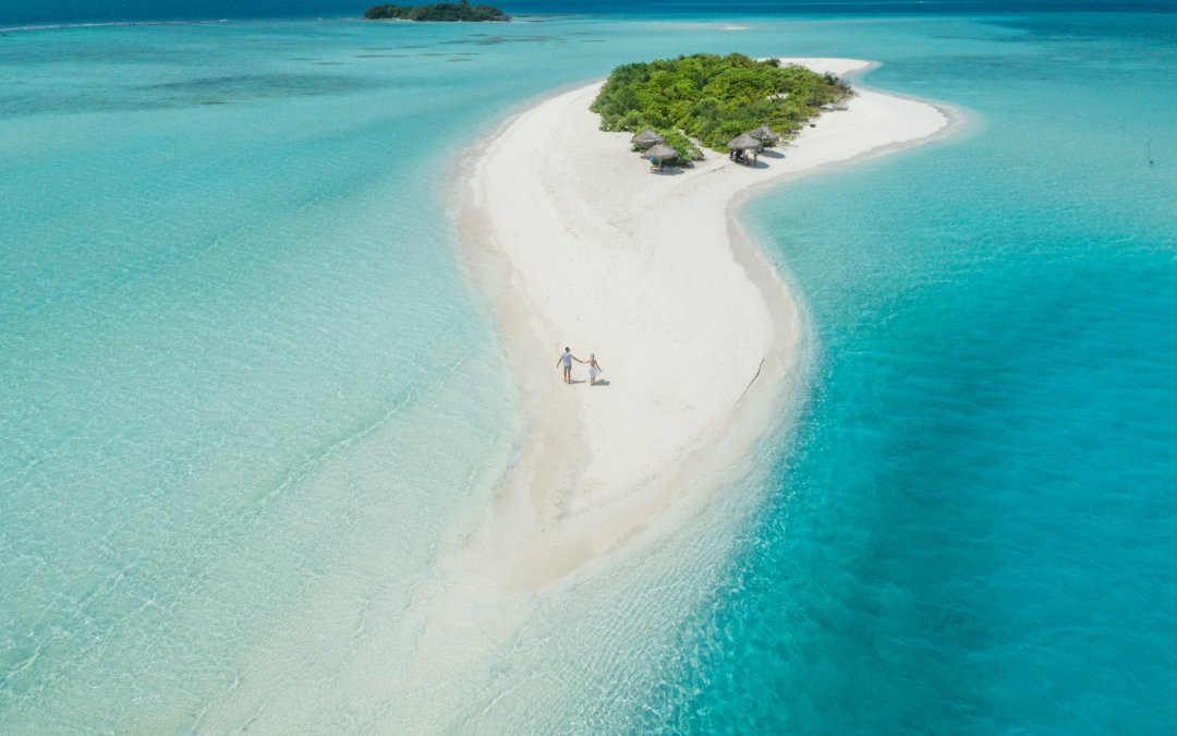 6 Desert Island Discs Episodes You Need to Rediscover