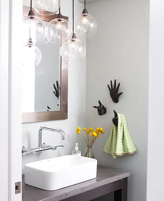 Ideas for improving your bathroom's lighting and style