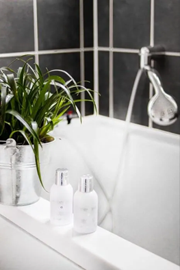 green bathroom idea 5